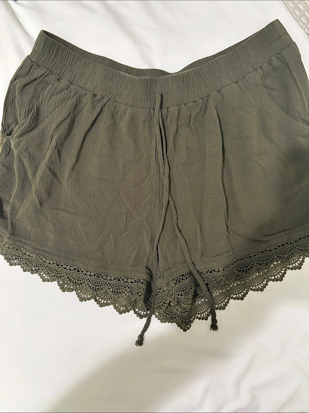 Lace Trim Shorts Size Large